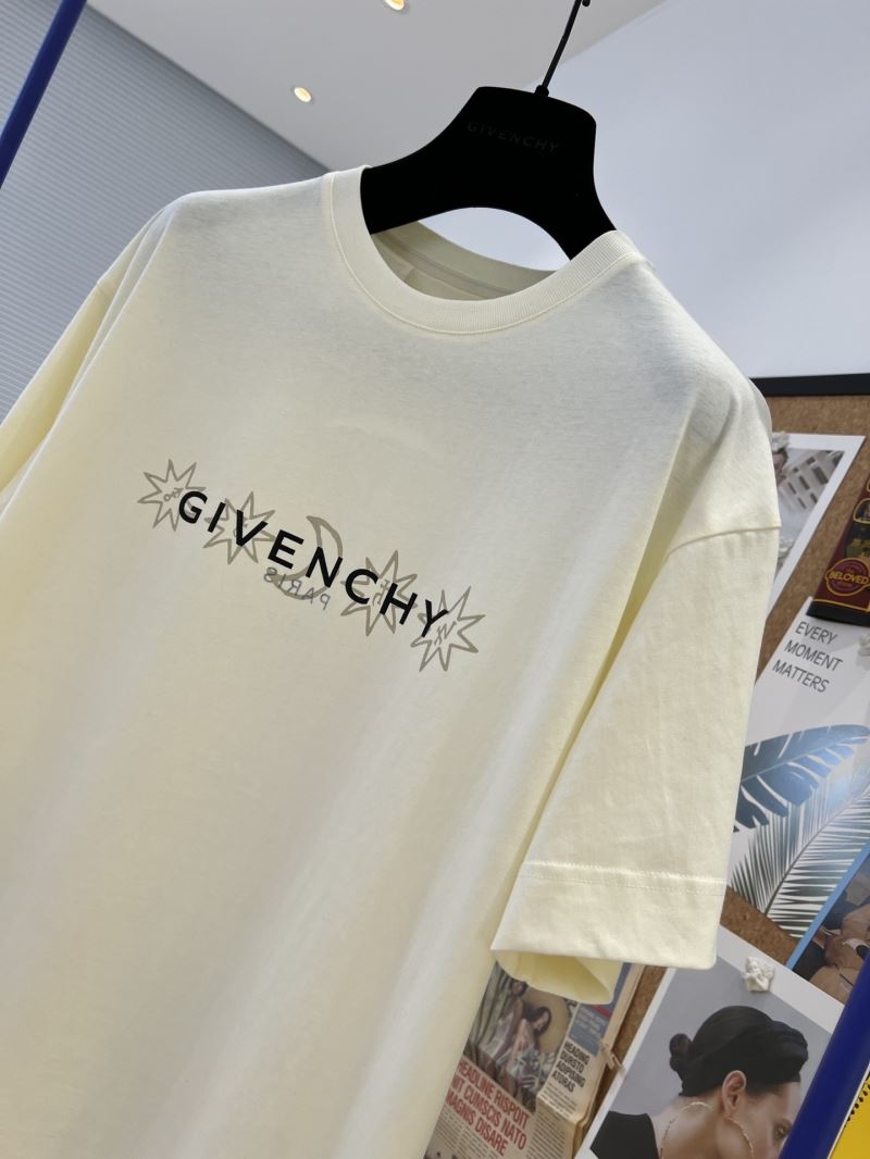 Givenchy T-Shirts